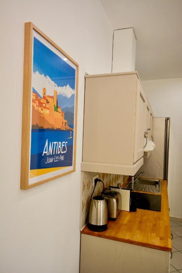 Old Town Antibes Apartment Екстер'єр фото