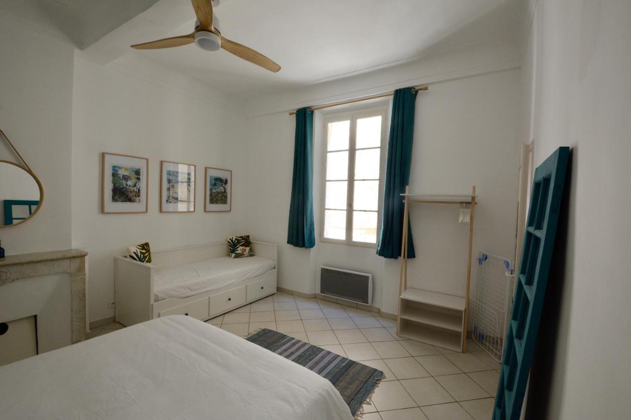 Old Town Antibes Apartment Екстер'єр фото